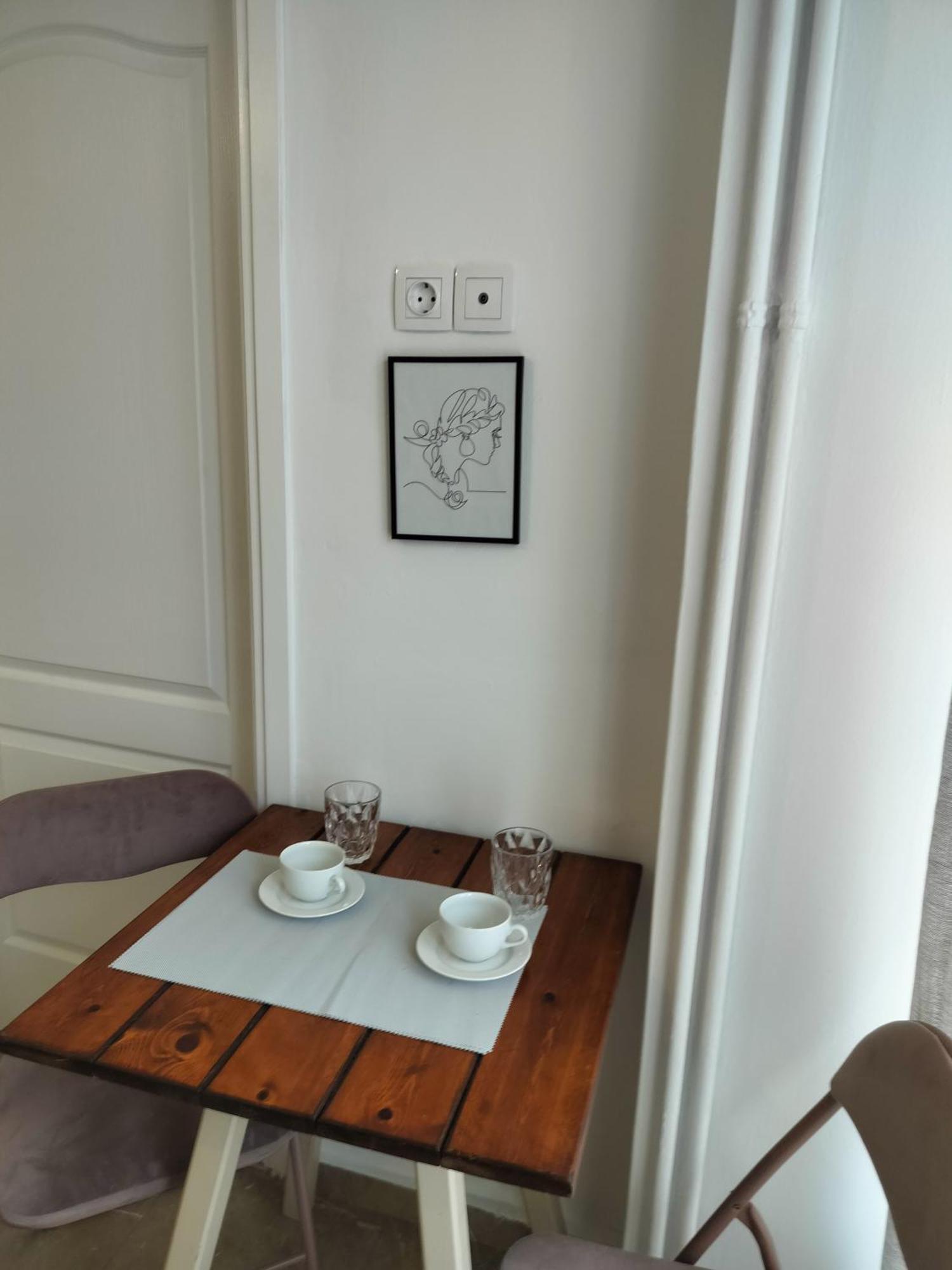 Cozy Central Flat In Pyrgos Near Olympia Bagian luar foto